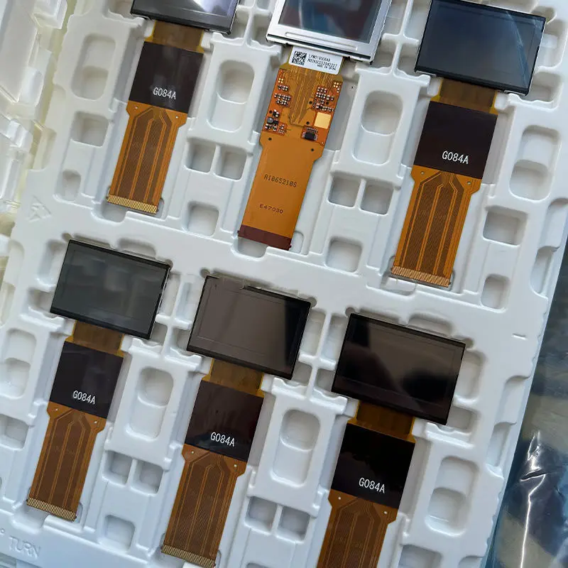 LPM018G084A  1.8 inch  Original LCD Display Screen Panel Brand New