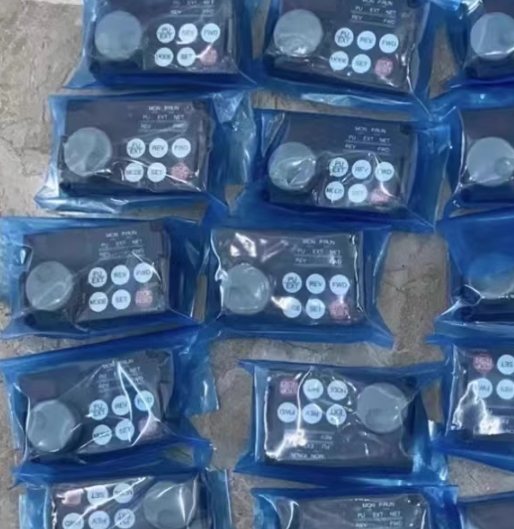 Mitsubishi inverter FR-DU08 operation panel DU07/PA07/PU03/PU04/PU07 original new