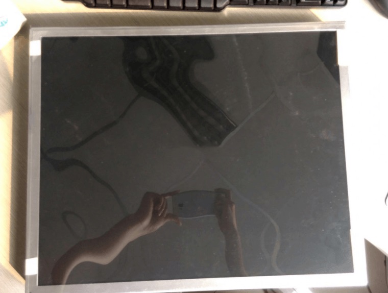 r213t3-l02   Innolux  21.3  inch lcd display screens