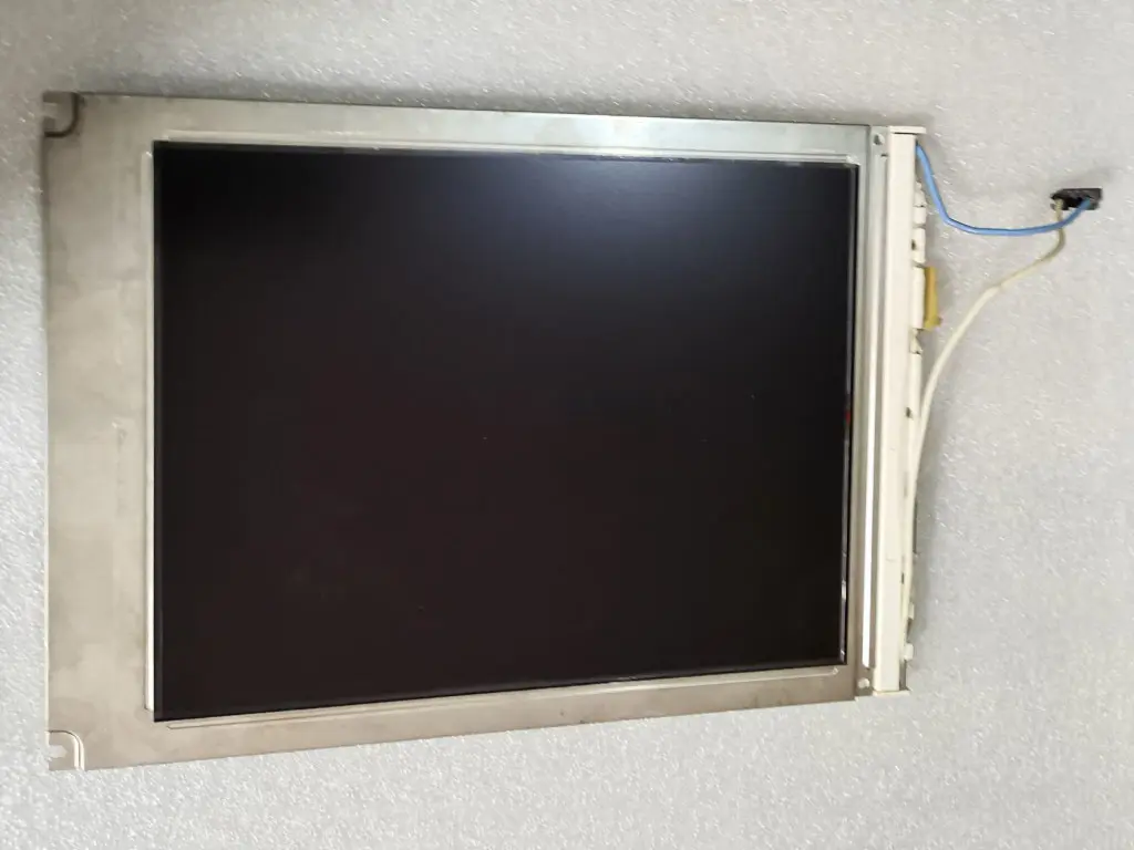 Sharp LM64P722 9.4