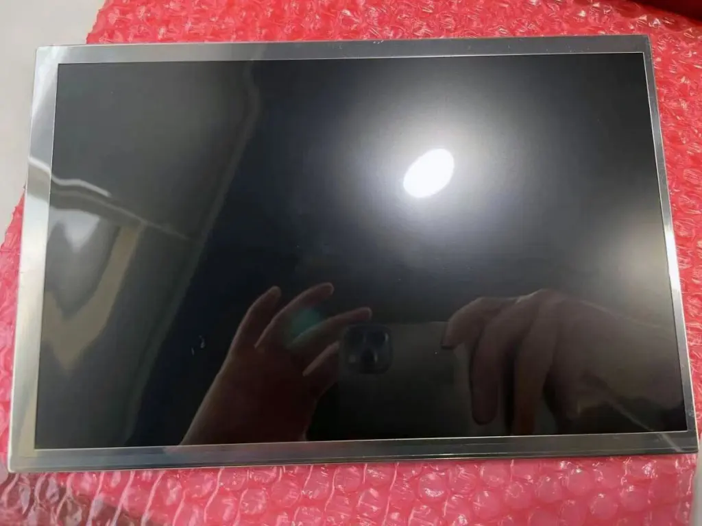 KOE TX26D202VM0BAA 10.1