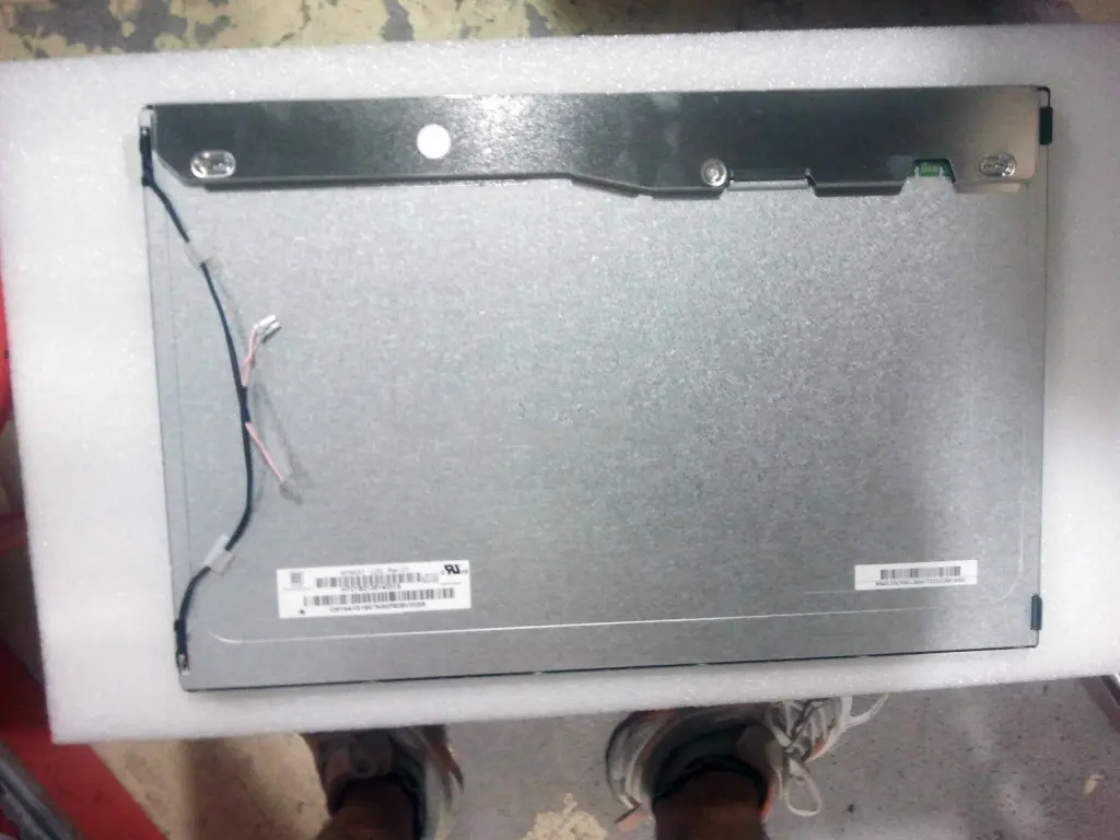 m190a1-l0g   Innolux   19 inch  display modules