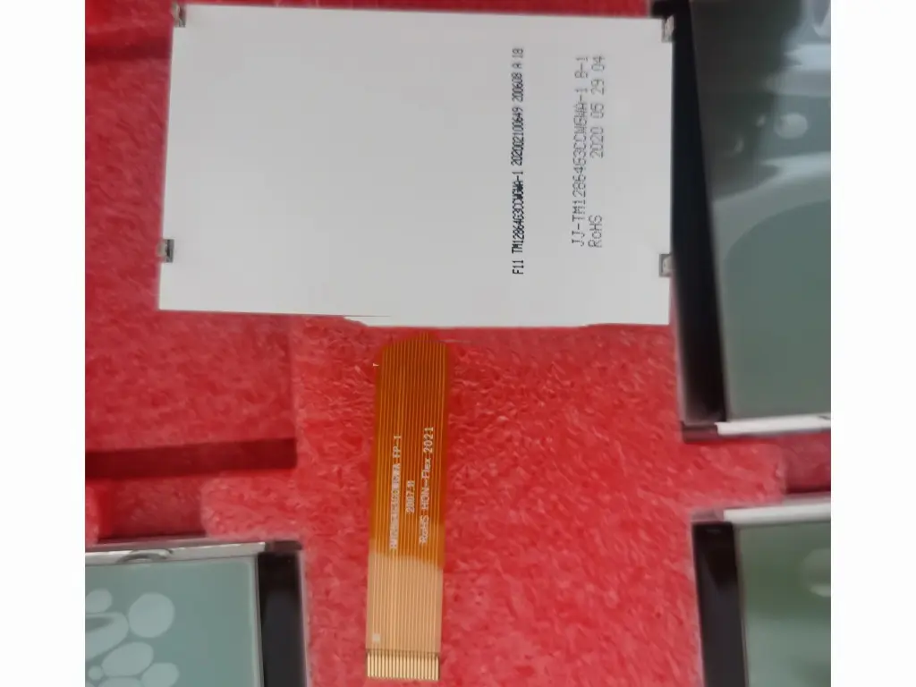 TM12864G3CCWGWA-1 TIANMA  2.4 inch  tft display