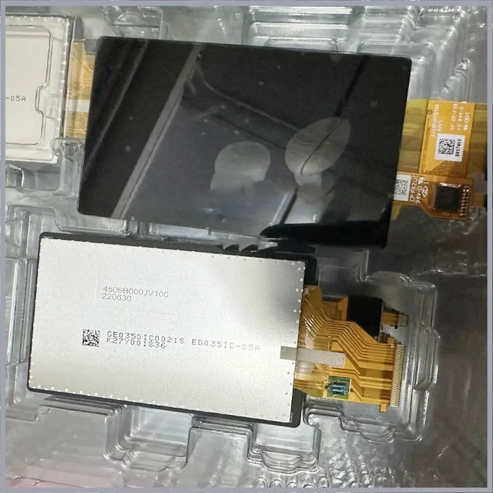 ED035IC-05A 3.5Inch 320×240 LCD Display Screen Panel for Sony digital camera