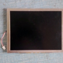 LS080HT111     Innolux  8  LCD