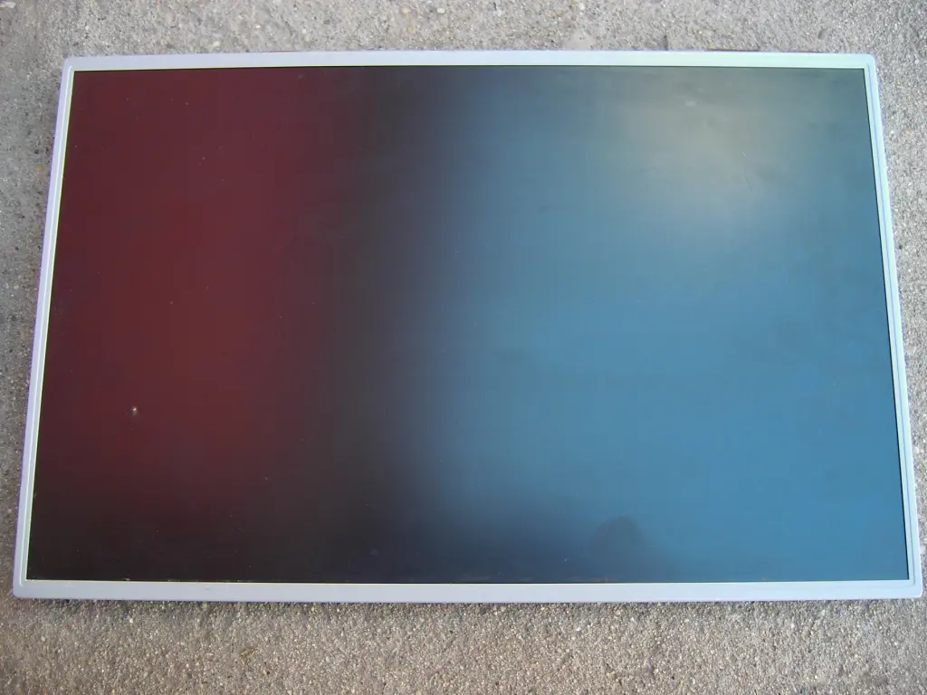 m190a1-l02  innolux  19  panel lcd