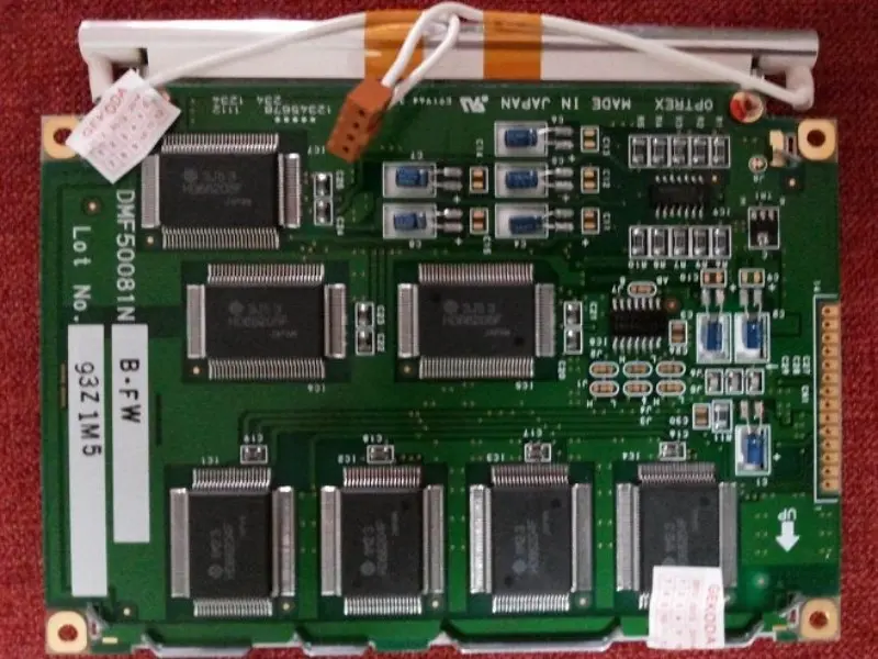 dmf-50081znb-fw-bbn   Kyocera  4.7  inch  panel lcd