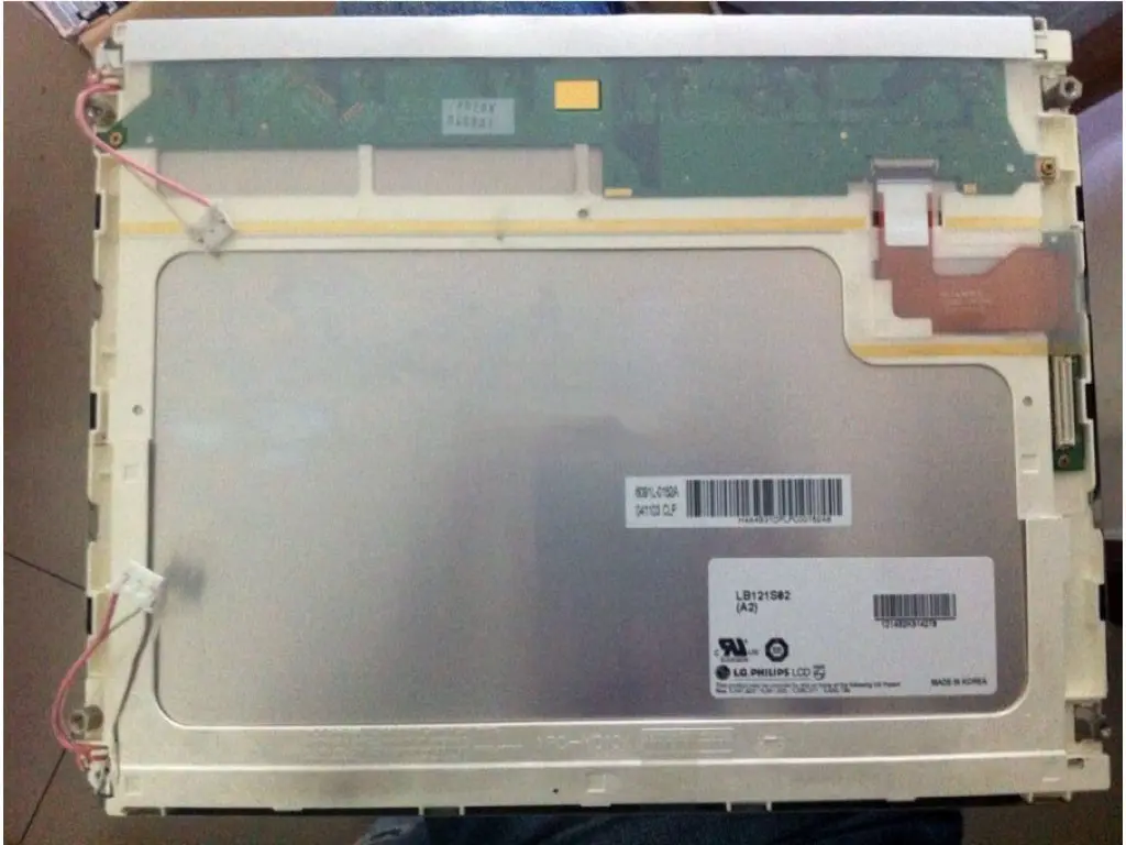 LG LB121S02-A2 12.1