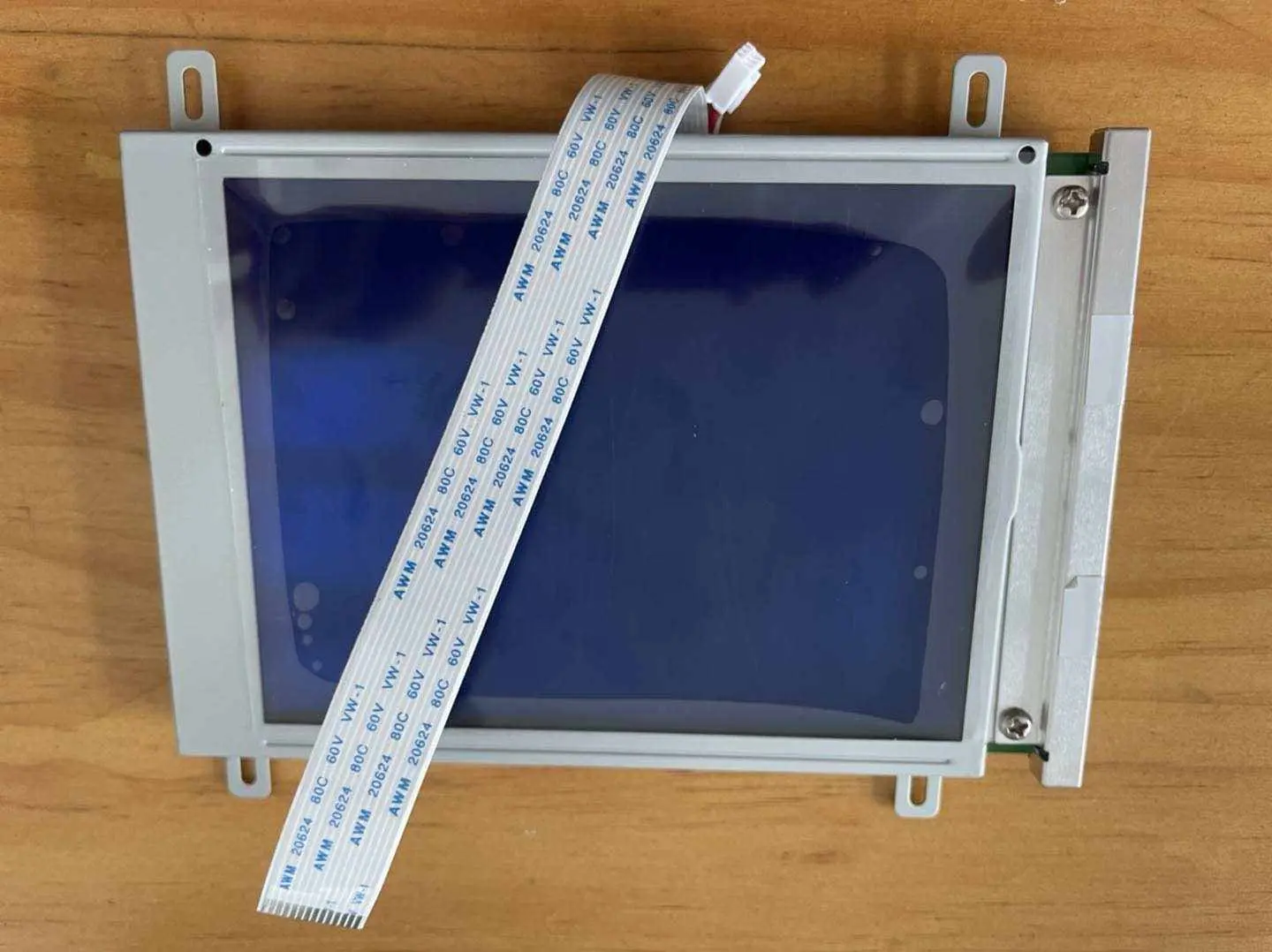 DMF-51035NF-FW    Optrex   10.4  inch lcd panel