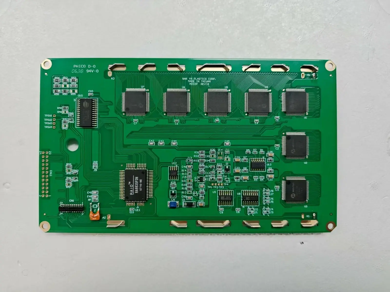 HDM3224L-Z7RF M032PGC1 LMCKBM032V36GKS M032P High-quality LCD Screen