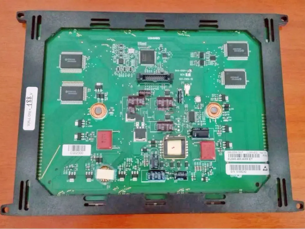 EL640.480-AM8ET  Lumineq  10.4 inch  panel lcd