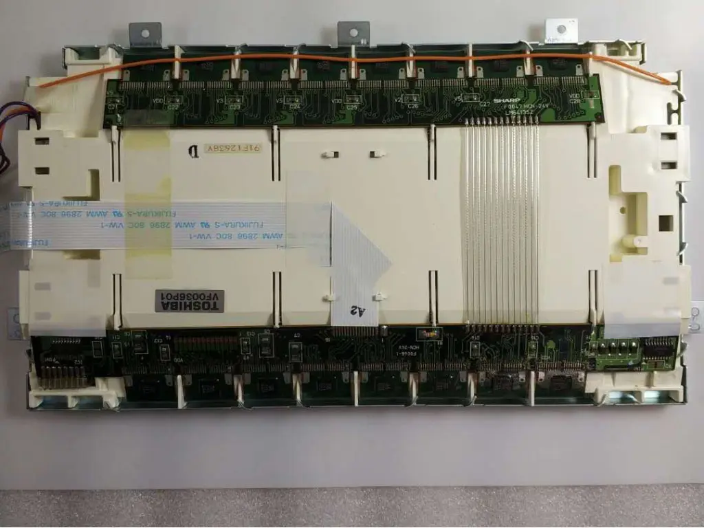 Sharp LM64135Z 10.2