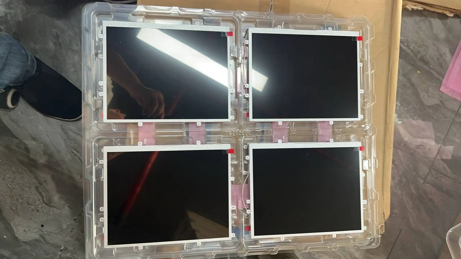 TM097TDH01   Brand New Original Tianma 9.7-inch 50-Pin Digital Display